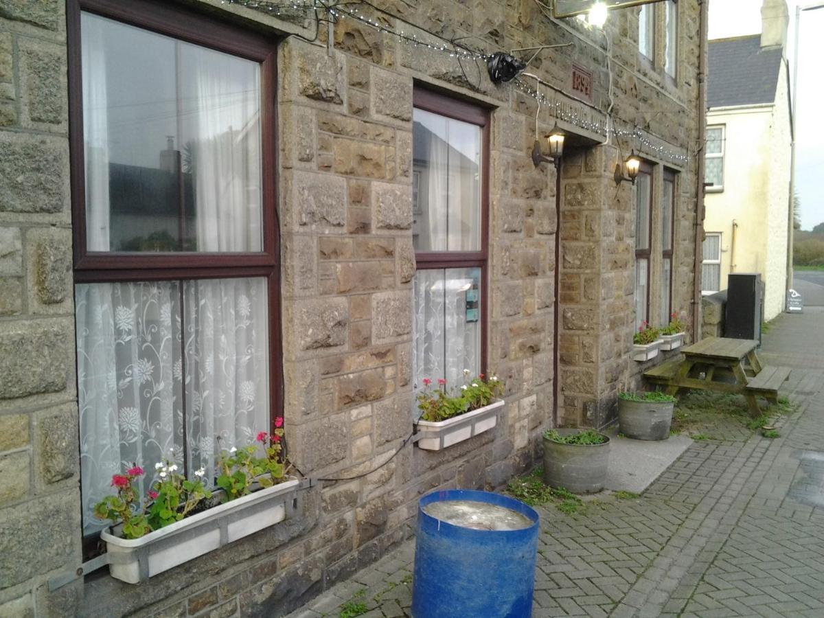 The Mount View Hotel, Bed & Breakfast ペンザンス エクステリア 写真