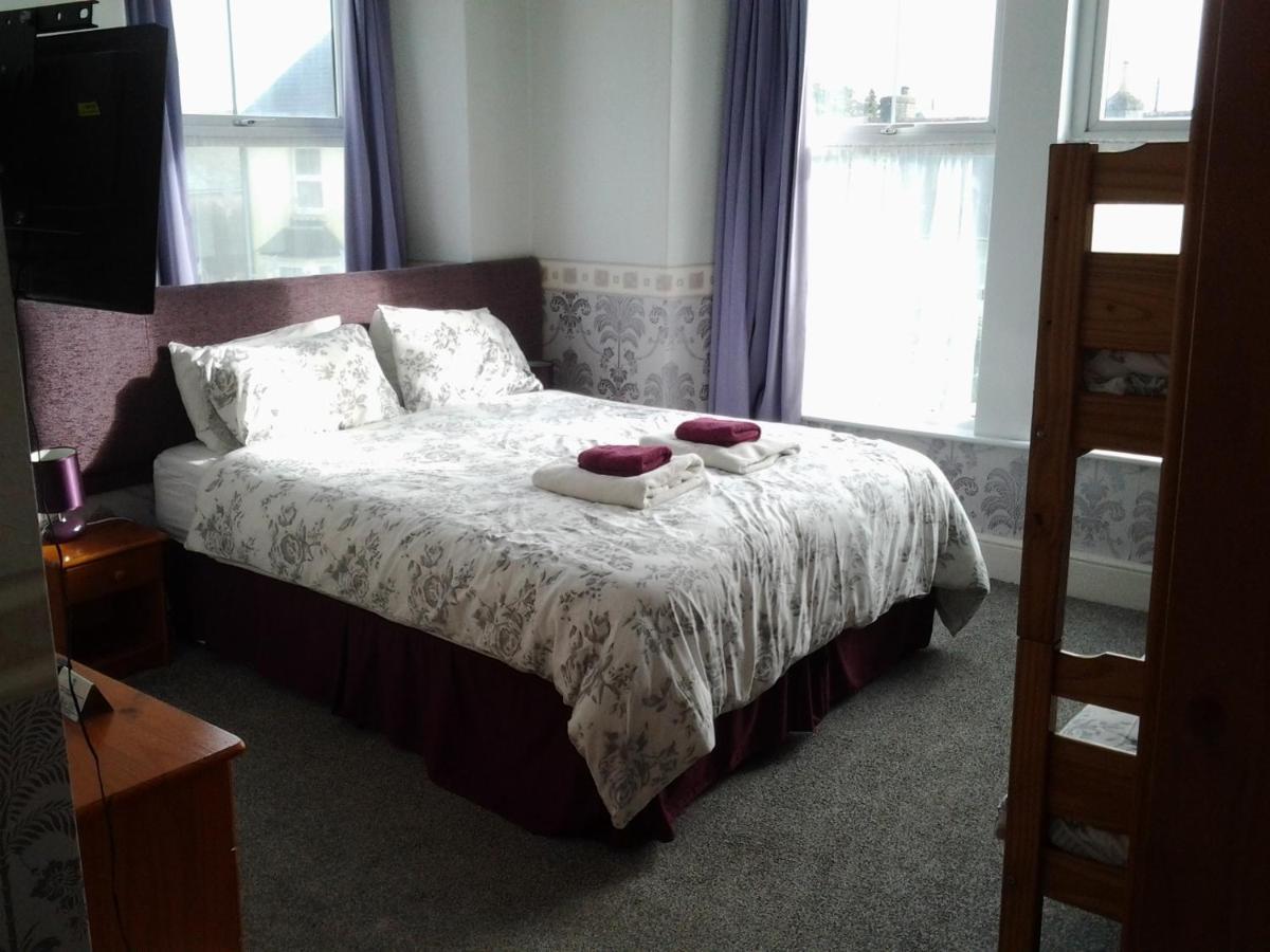 The Mount View Hotel, Bed & Breakfast ペンザンス エクステリア 写真